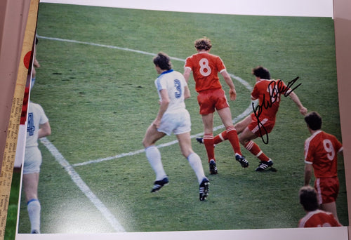 Signed John Robertson Nottingham Forest European cup goal