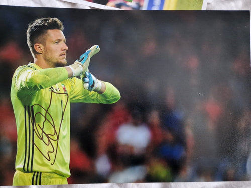Signed Wayne Hennessey Wales photo