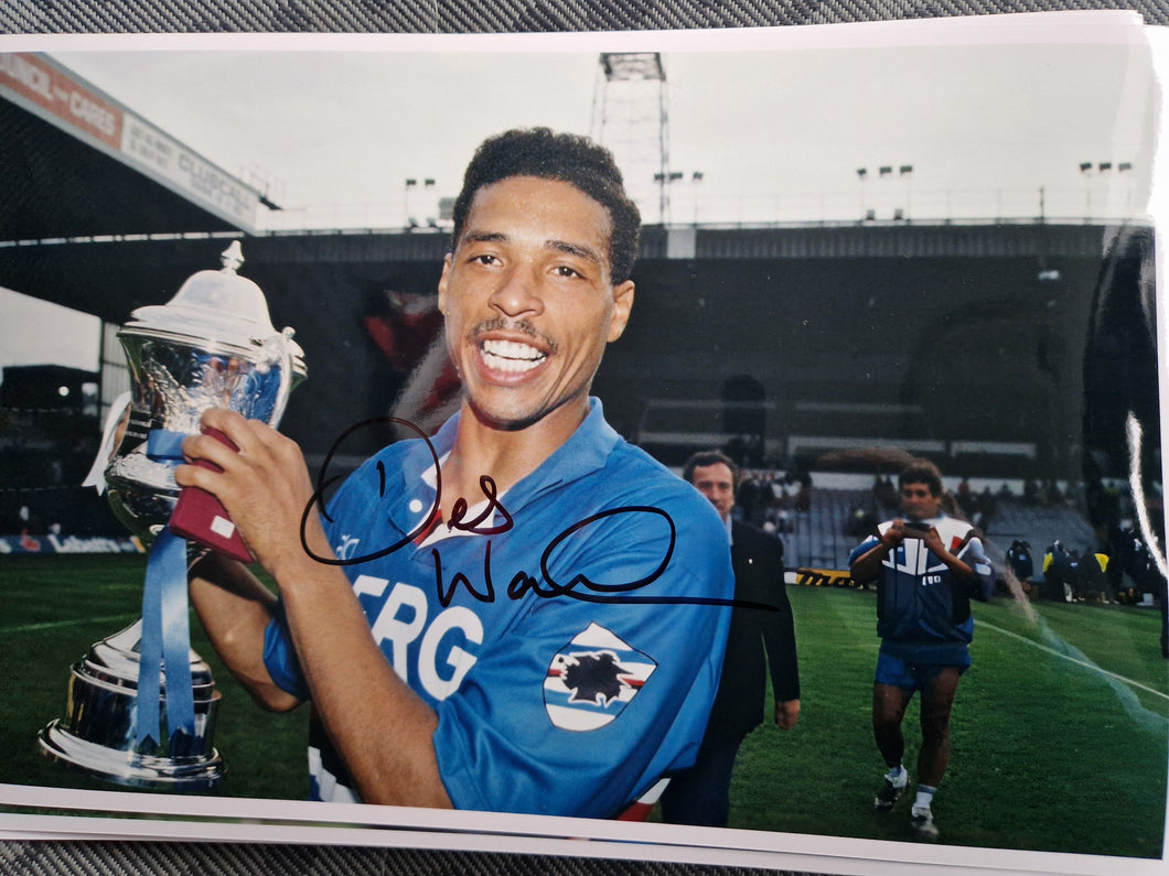 Signed Des Walker Sampdoria photo