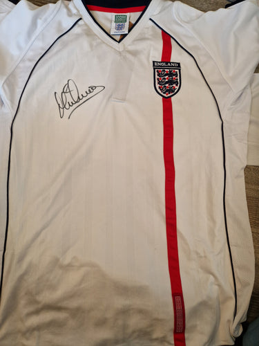 Micheal Owen signed England shirt