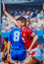 Load image into Gallery viewer, Nottingham Forest signed photo Neil Webb