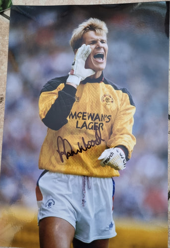 Glasgow Rangers signed Chris Woods