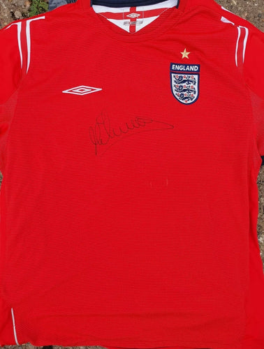 England shirt signed Michael Owen